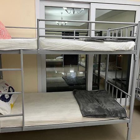Grand Pearl Hostel For Boysドバイ エクステリア 写真